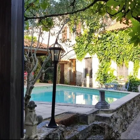 Captivating 2-bed House In St Apre